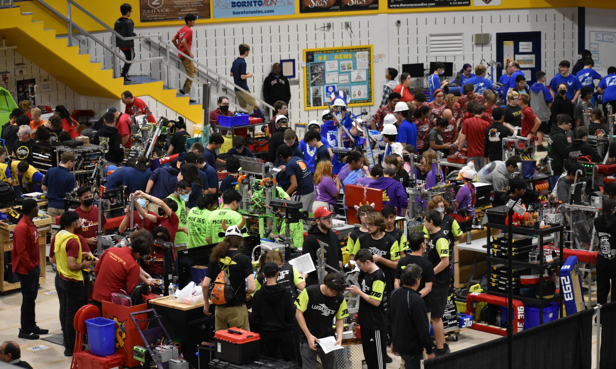 An overview of the full pits at ramp riot